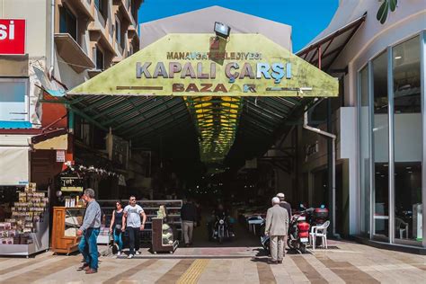 manavgat town center market.